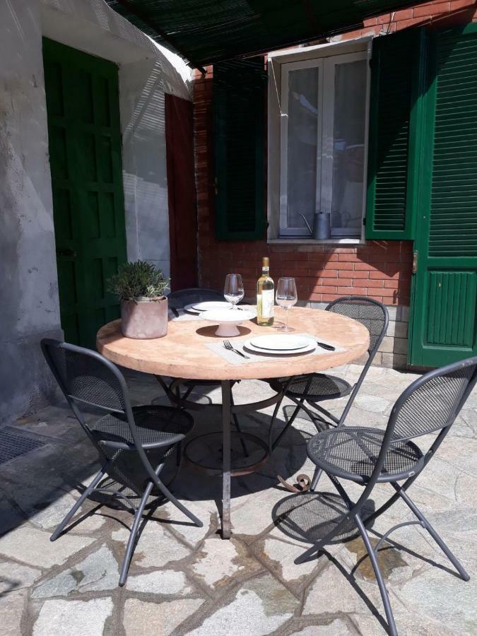 Rose Suite Apartments Roppolo 外观 照片